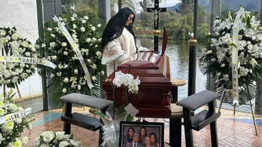 El Duelo en la Era Digital: La Polémica por las Fotos de Jessica Cediel en el Funeral de su Padre