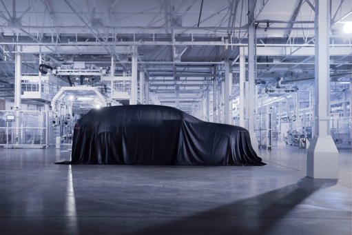 Bentley anuncia primeiro SUV elétrico com carregamento ultrarrápido