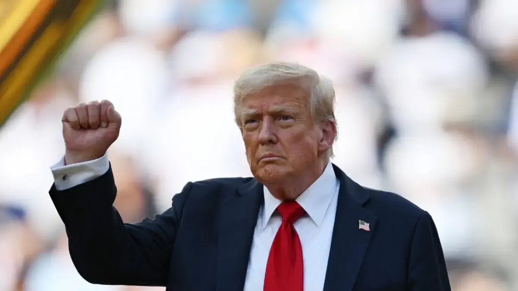 Trump propone eliminar el voto por correo antes de las elecciones legislativas