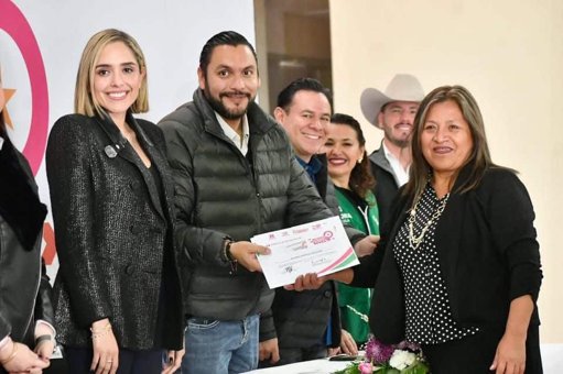 Capacitación Abre Nuevas Oportunidades Laborales para Mujeres en Coahuila y Baja California