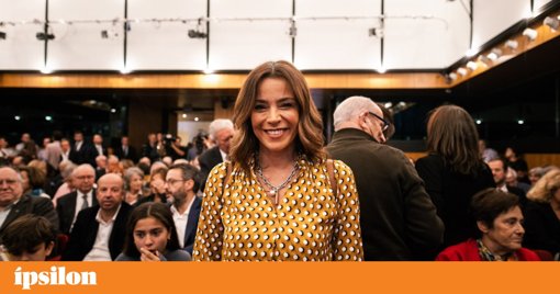 Novo Canal de Televisão "Conta Lá" Inicia Emissões