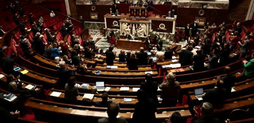 Le budget 2026 agite l'Assemblée avec une hausse surprise de la CSG