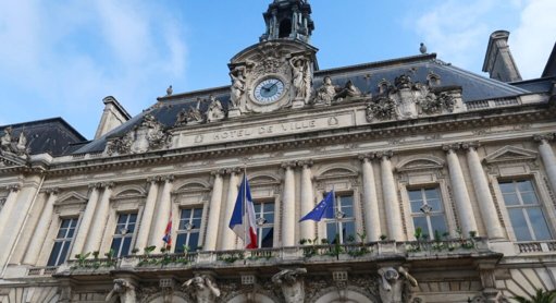 À Tours, le maire écologiste Emmanuel Denis scelle l'union avec le PS pour les municipales