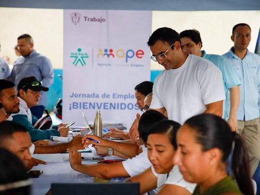 Montería acerca las oportunidades laborales a los barrios con ferias de empleo locales