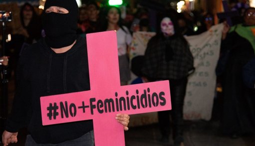 Asesinada mujer de 26 años en Medellín frente a su hijo por su expareja