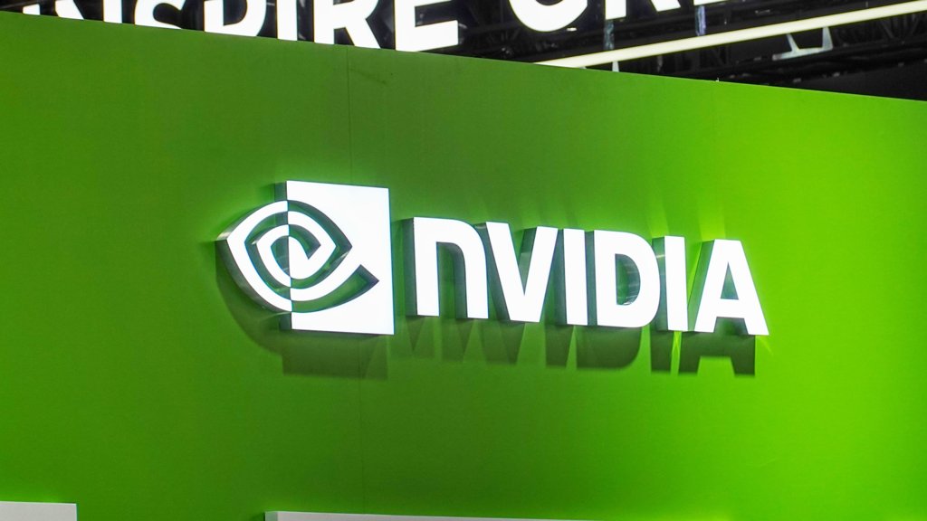 China convoca Nvidia por riscos de segurança em 'chips' de IA H20