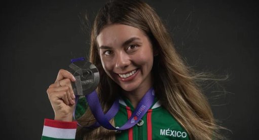 Alegna González gana plata y récord continental en Mundial de Atletismo