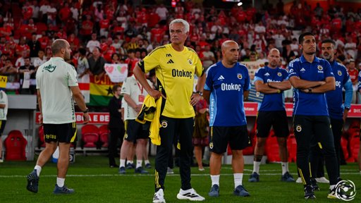 Fenerbahçe de José Mourinho Transita para a Liga Europa