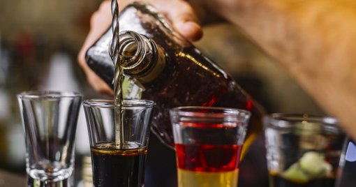 Joven de 23 años muere en Cali tras participar en un reto de consumo de alcohol