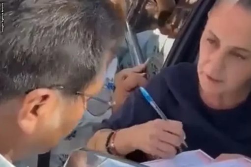 CNTE Intensifica Presión con Intercepción Directa a la Presidenta Sheinbaum