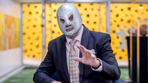 El Hijo del Santo se despide de la lucha libre tras 43 años de una legendaria carrera