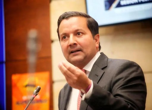 Precandidatos de oposición capitalizan la crisis con EE.

UU. para criticar a Petro