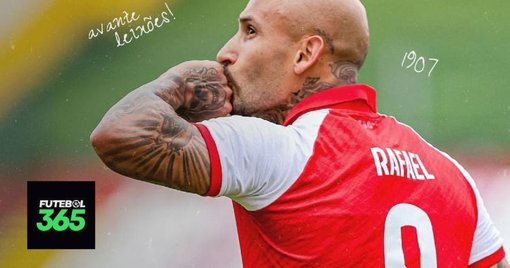 Avançado Rafael Martins rescinde contrato com o Leixões