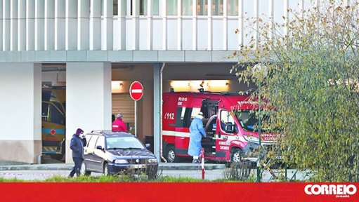 Encerramentos e Colapso nas Urgências do SNS: Dos Fechos Programados aos Tempos de Espera Insuportáveis