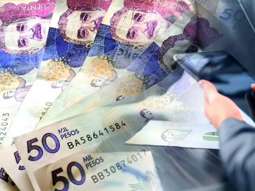 Brecha de Género en el Empleo: Mujeres Trabajan Más y Ganan Menos