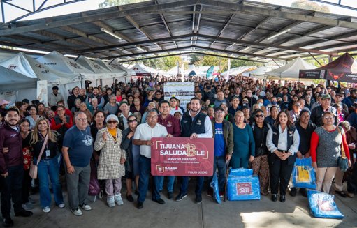 Administración de Burgueño impulsa programas de limpieza y salud gratuita
