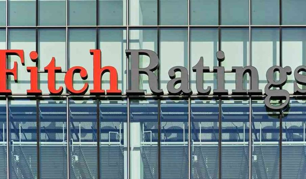 Fitch Ratings Duda del Ajuste Fiscal de Colombia para 2026