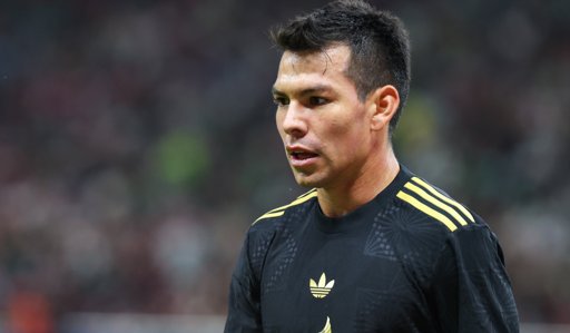 Acto de indisciplina pone en duda la participación de Hirving Lozano en los playoffs