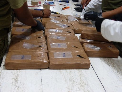 FGR Investiga a Policías Estatales por Presunto Robo de 180 Kilos de Cocaína en Tijuana