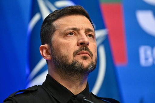 Zelensky denuncia uso de milhares de componentes ocidentais no armamento russo