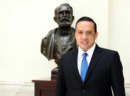 Exgobernador Mauricio Aguilar imputado por irregularidades en elección de la CDMB