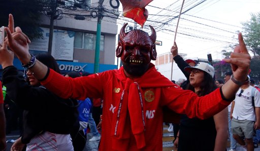 La violencia empaña la previa del Toluca vs.

América con riña entre aficionados