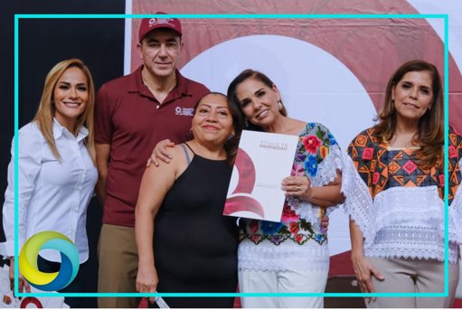 Justicia social en Cancún: Gobernadora entrega 126 títulos de propiedad a familias