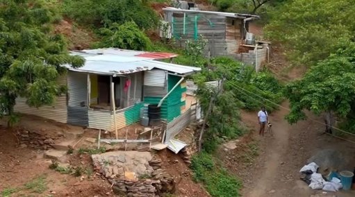 DADSA Actúa Contra Construcciones Ilegales en Cerros para Mitigar Riesgos Ambientales