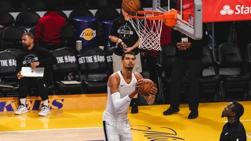 Le retour de Victor Wembanyama se précise pour la demi-finale de la Coupe NBA