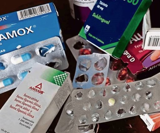 Gobierno de Sheinbaum Enfrenta Deuda con Proveedores de Medicamentos