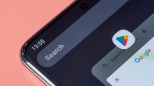 Le Google Play Store déploie un système de vérification d'âge pour les contenus sensibles