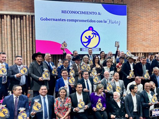 Alcaldesa de Ibagué recibe reconocimiento nacional por su gestión en favor de la niñez