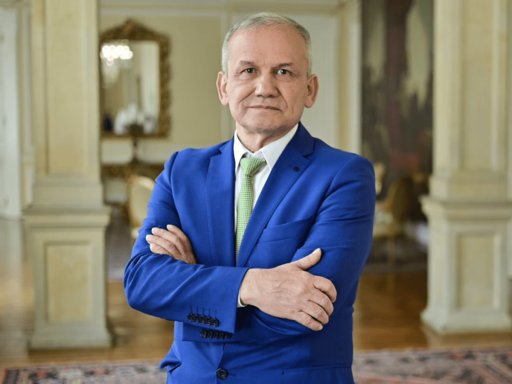 Escándalo por presencia de prófugo Carlos Ramón González en fiesta de la Embajada en Nicaragua