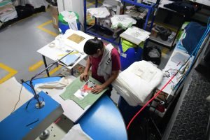Suspensión de la regla "De Minimis" en EE.

UU. impacta al comercio electrónico y a exportadores colombianos