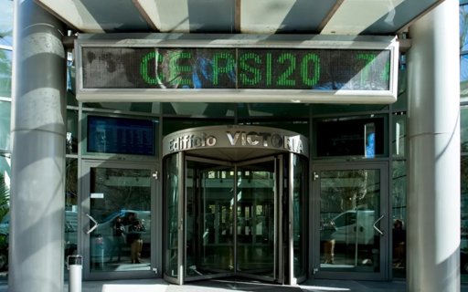 Análise ao PSI no 1.º semestre revela queda de lucros apesar de índice em alta