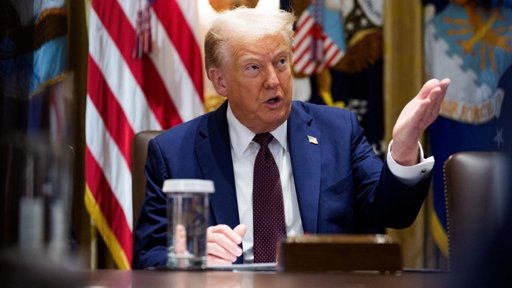 Política de aranceles de Trump enfrenta escepticismo en la Corte Suprema