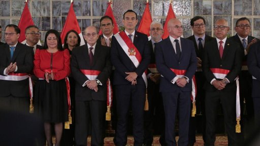 Perú se Suma en una Nueva Crisis de Gobernabilidad con Protestas Masivas