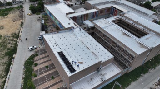 Barranquilla inicia su transición energética con la primera Comunidad Solar en Las Gardenias