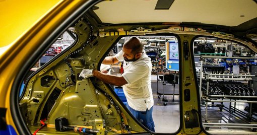 Autoeuropa garante produção a curto prazo mas investe 300M€ para descarbonizar