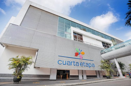 Violento asalto en centro comercial de Bucaramanga deja un policía muerto y desata crisis de seguridad