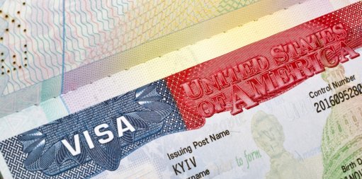 Administração Trump Propõe Exigir Histórico de Redes Sociais a Turistas