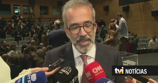 Ministra da Saúde Sob Intensa Pressão Política Face a Crise no SNS