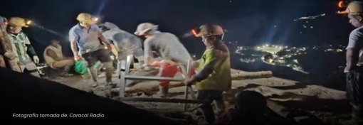 Rescatan con vida a nueve mineros atrapados por un deslizamiento en Marmato, Caldas