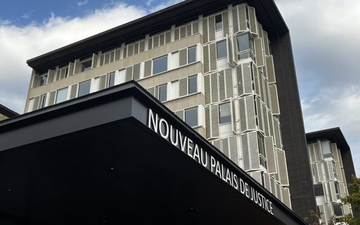 Une plainte pour viol et torture sur mineure déposée à Lyon contre Raël