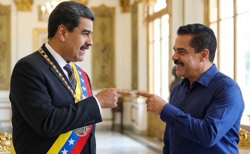 Javier Alatorre reacciona con humor a los memes que lo comparan con Nicolás Maduro