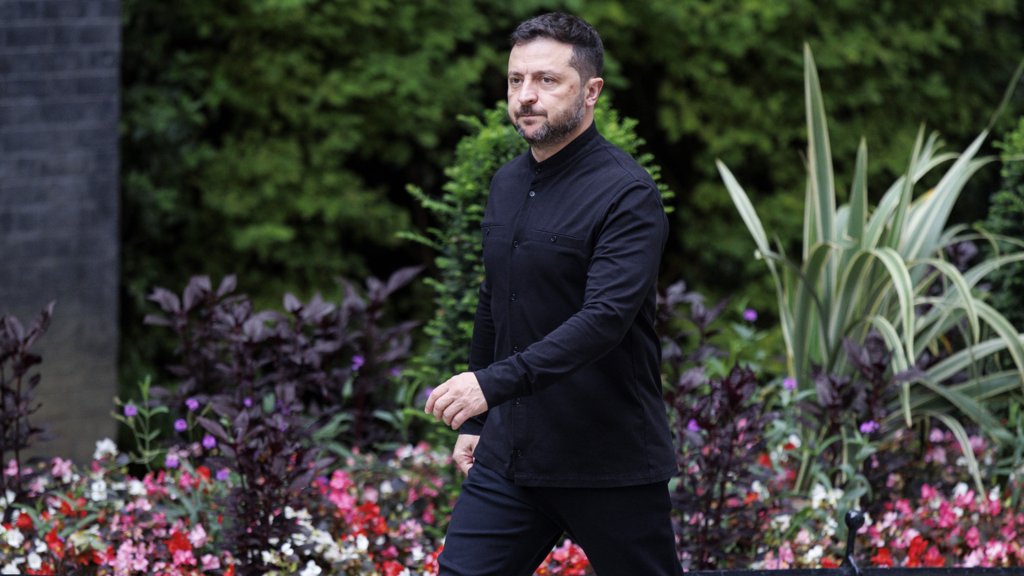 Nova Iniciativa da NATO Financia Ajuda Militar dos EUA à Ucrânia