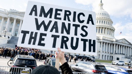 Trump promulga ley para publicar archivos de Epstein tras ceder a presión interna