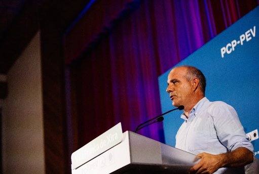 Descentralização de Competências na Saúde Gera Críticas da Oposição