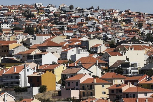 Preços da habitação sobem 8,7% num ano, com Funchal a superar o Porto