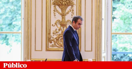 Crise Política em França com Novo Governo e Moções de Censura